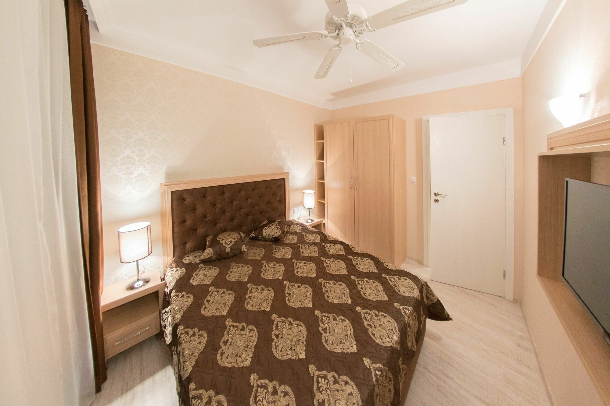 Harmony Suites - Dream Island Slantschew brjag Exterior foto